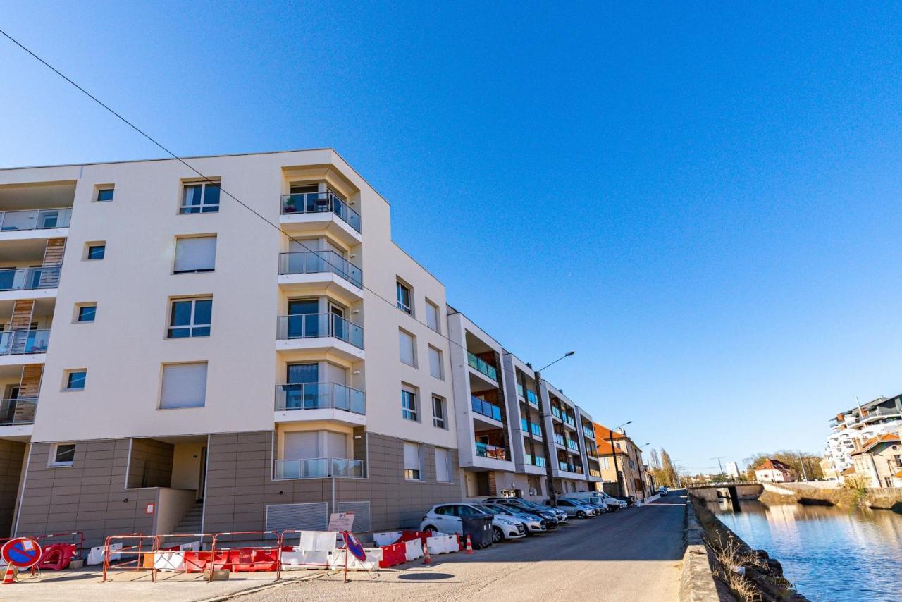 Au 4 Le Long Du Canal Avec Parking Apartment Dijon Luaran gambar